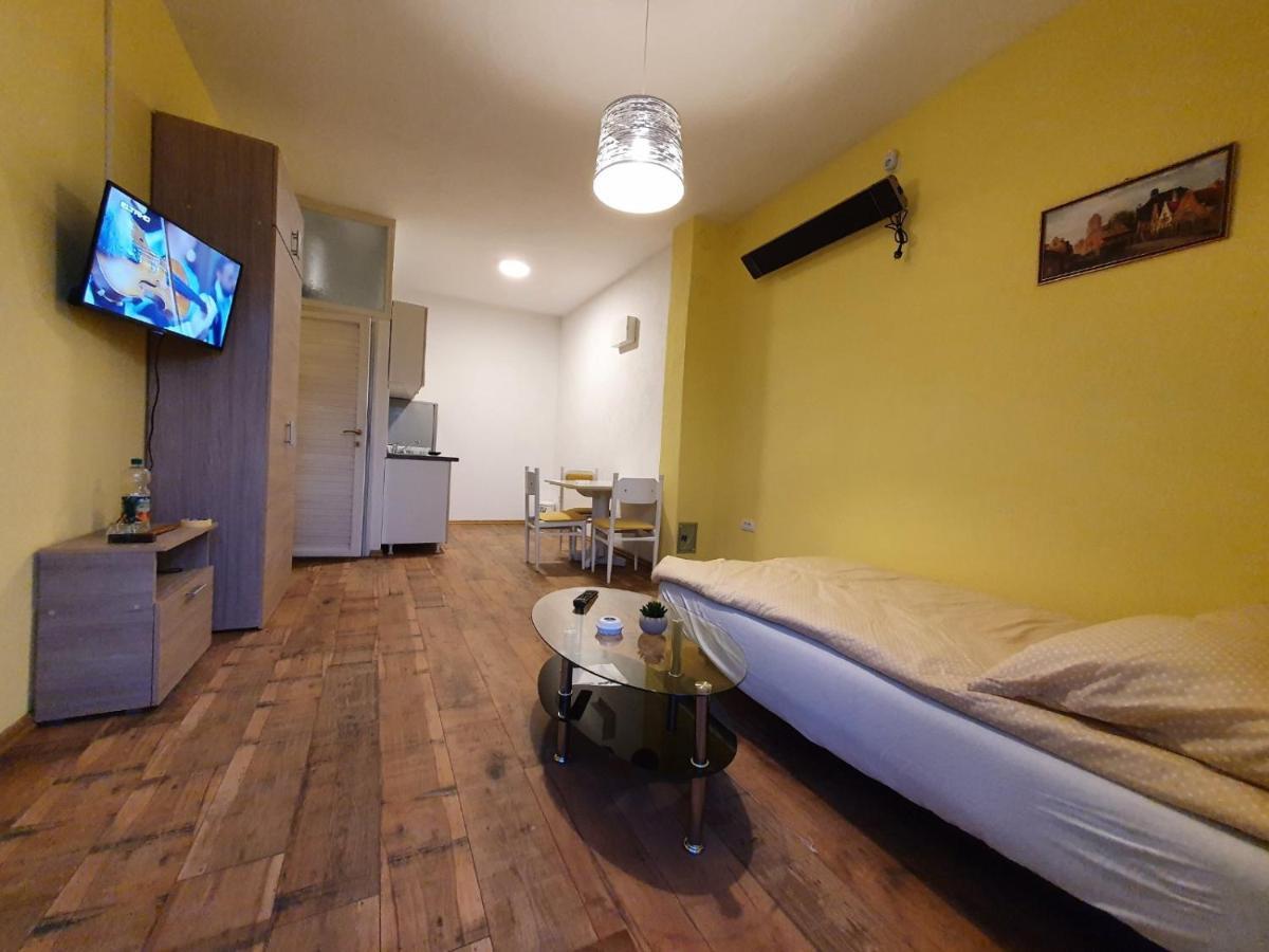 Apartmani Sarti Banja Luka Exteriör bild